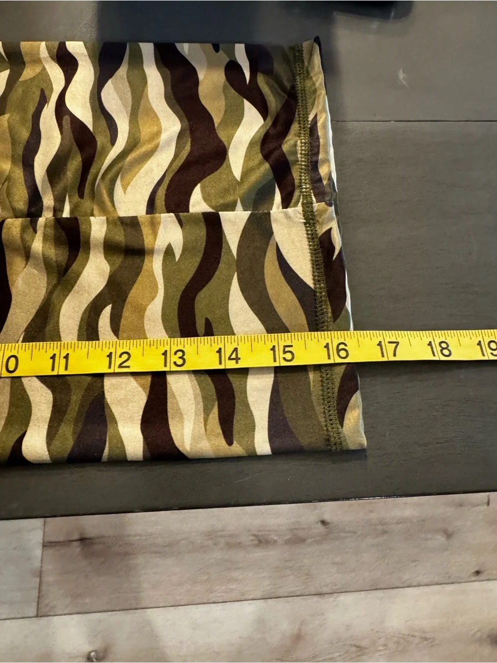 Source Unknown set bandana